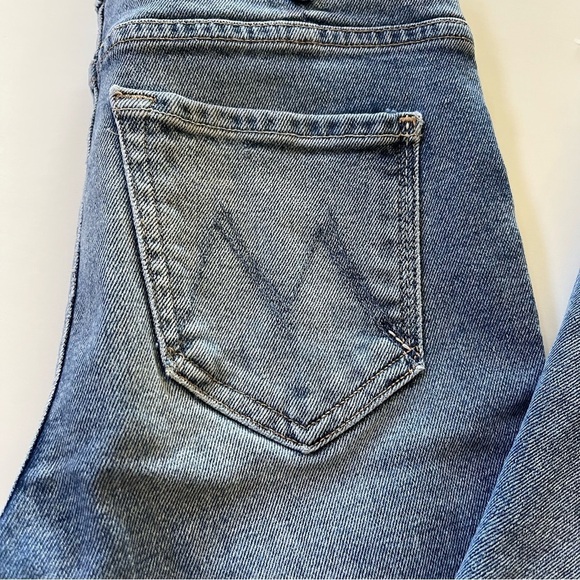 Mother Denim Hustler Ankle Fray in Smoke’ Em - Picture 4 of 13